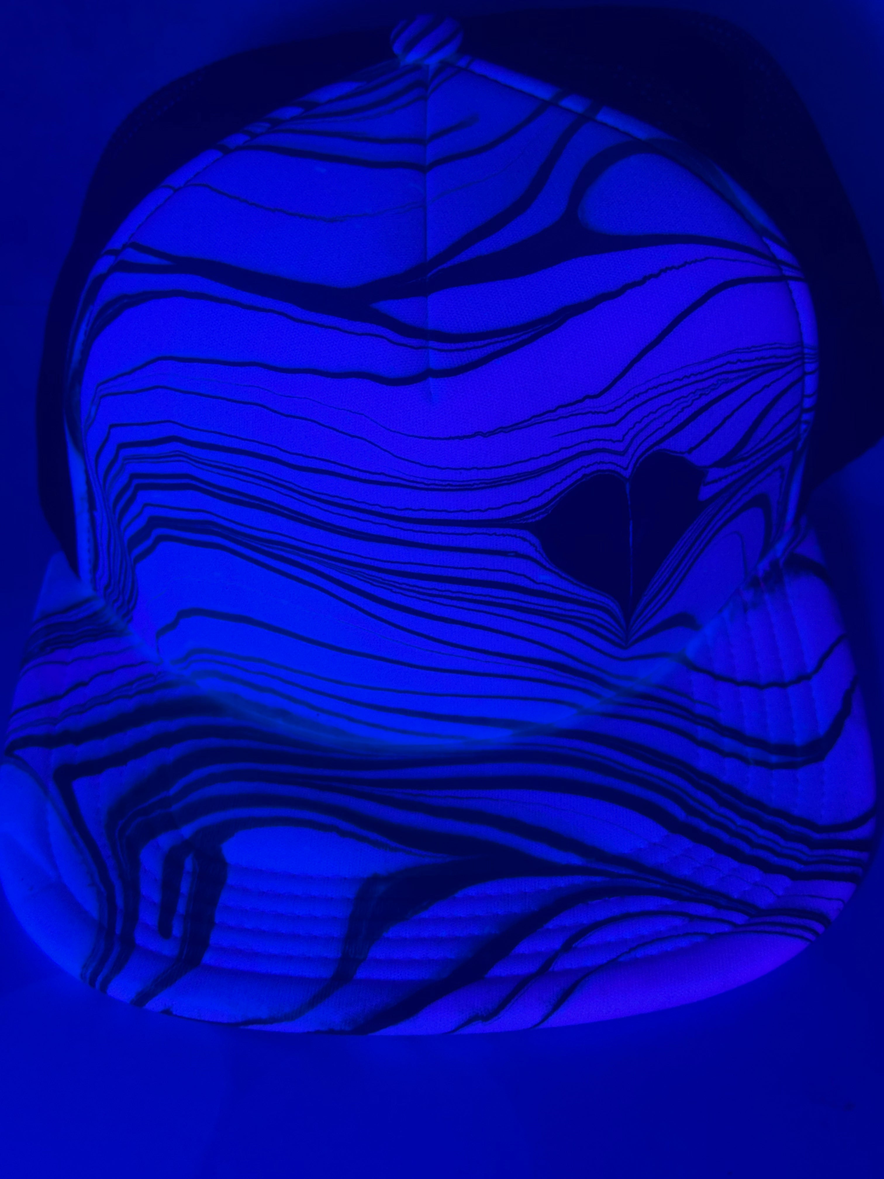UV reactive What’s glow heart?