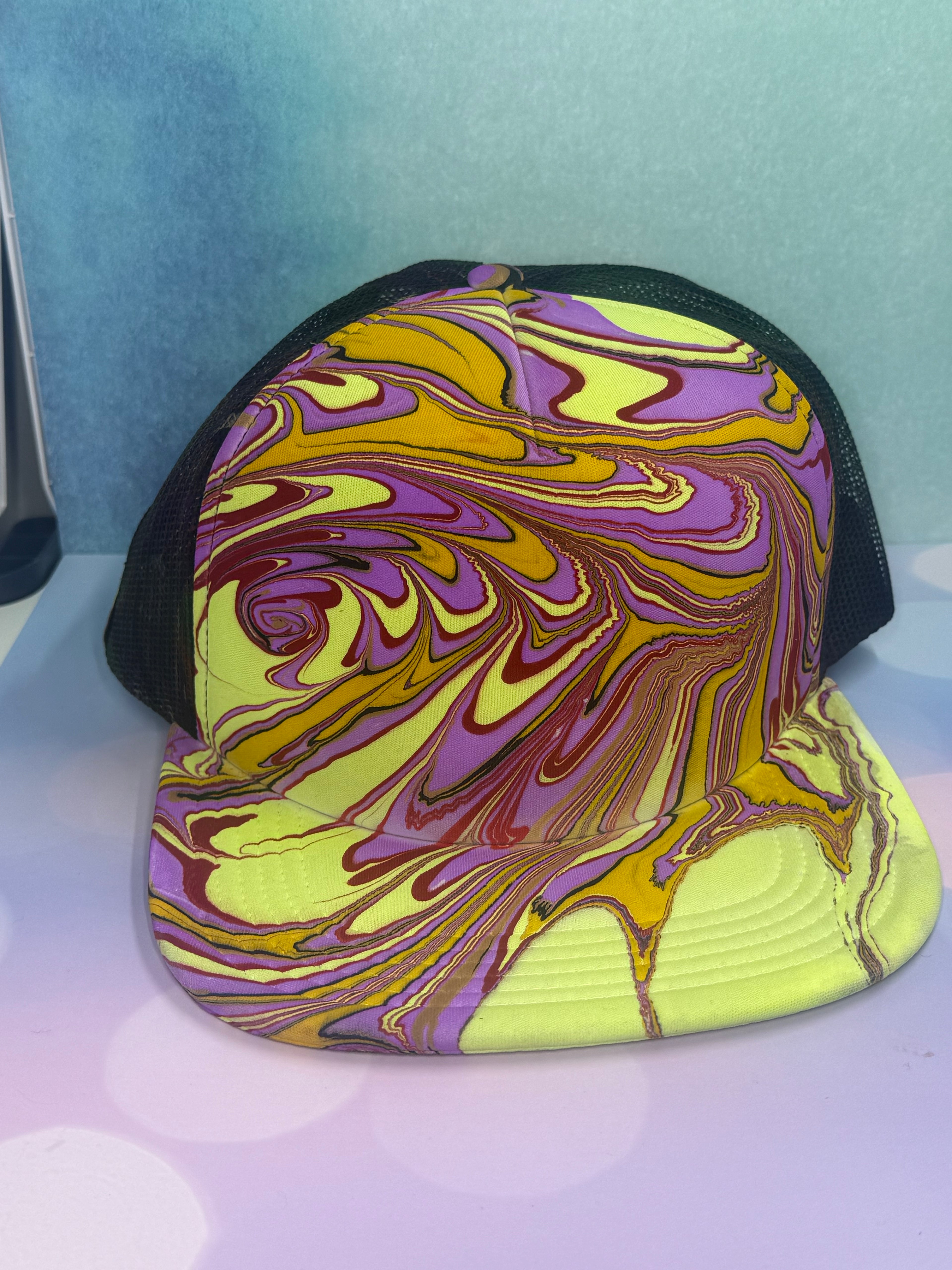 UV REACTIVE PLATYPUS
